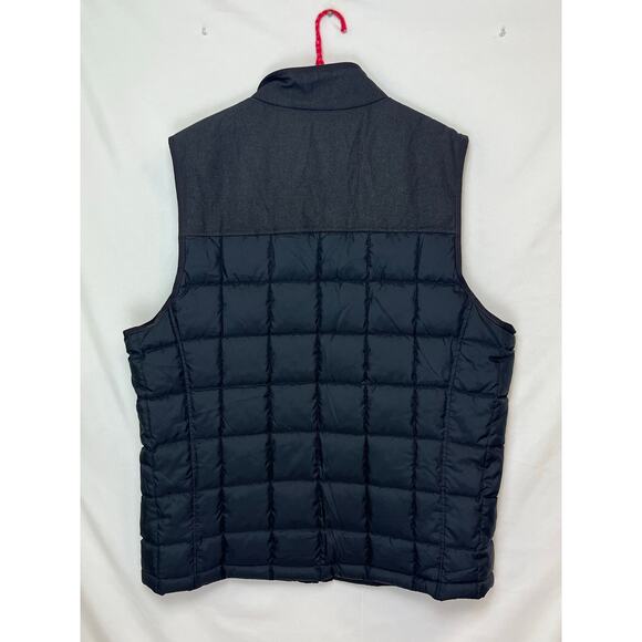 Roundtree & Yorke Men’s XL Gray/Black Quilted Zip-Front Vest – Layering Piece - Picture 2 of 9